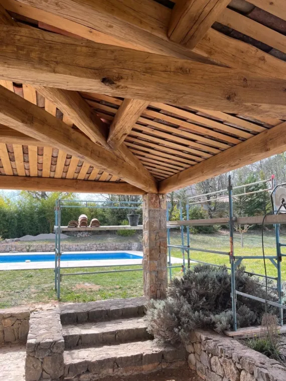 Création et installation d'un abri de jardin à Montauroux, Fayence, GHAFFARI Rénovation