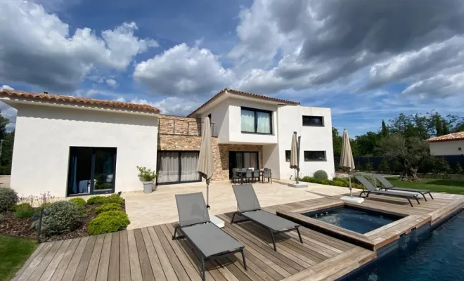 Comment faire une extension de maison en parpaing ?, Fayence, GHAFFARI Rénovation