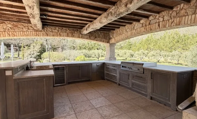 Pose de cuisine extérieur , Fayence, GHAFFARI Rénovation